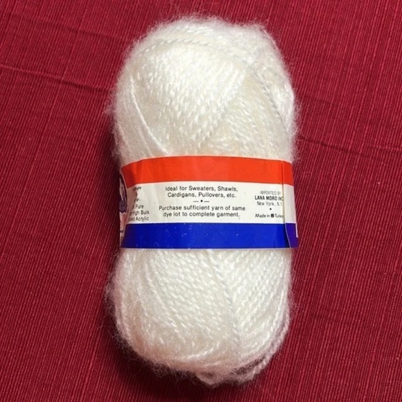 1 skein of Lana Moro flurri brushed white yarn l - Picture 5 of 9